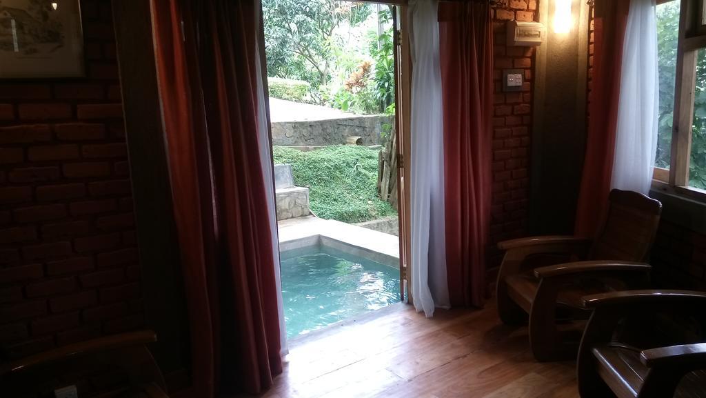 Appartamento Tea Leaf Retreat Kandy Esterno foto