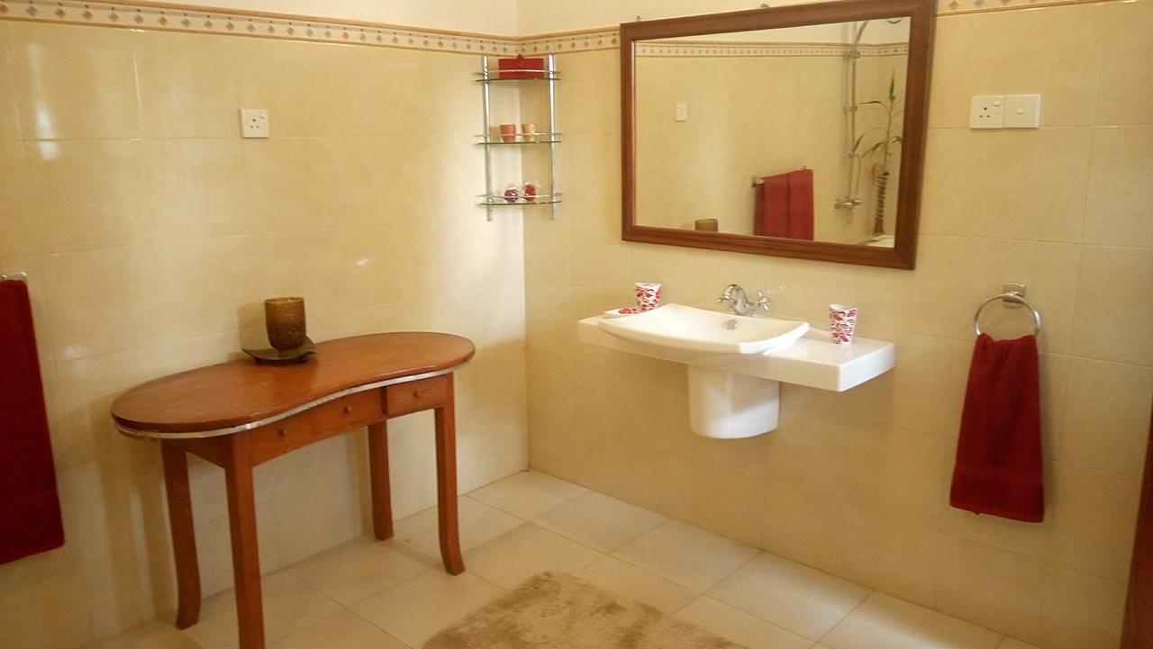 Appartamento Tea Leaf Retreat Kandy Esterno foto