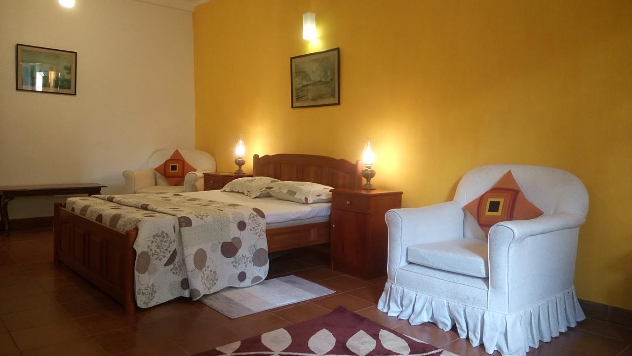 Appartamento Tea Leaf Retreat Kandy Esterno foto