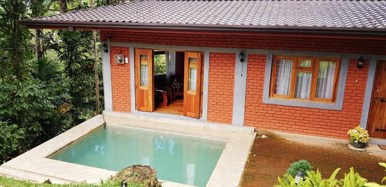 Appartamento Tea Leaf Retreat Kandy Esterno foto