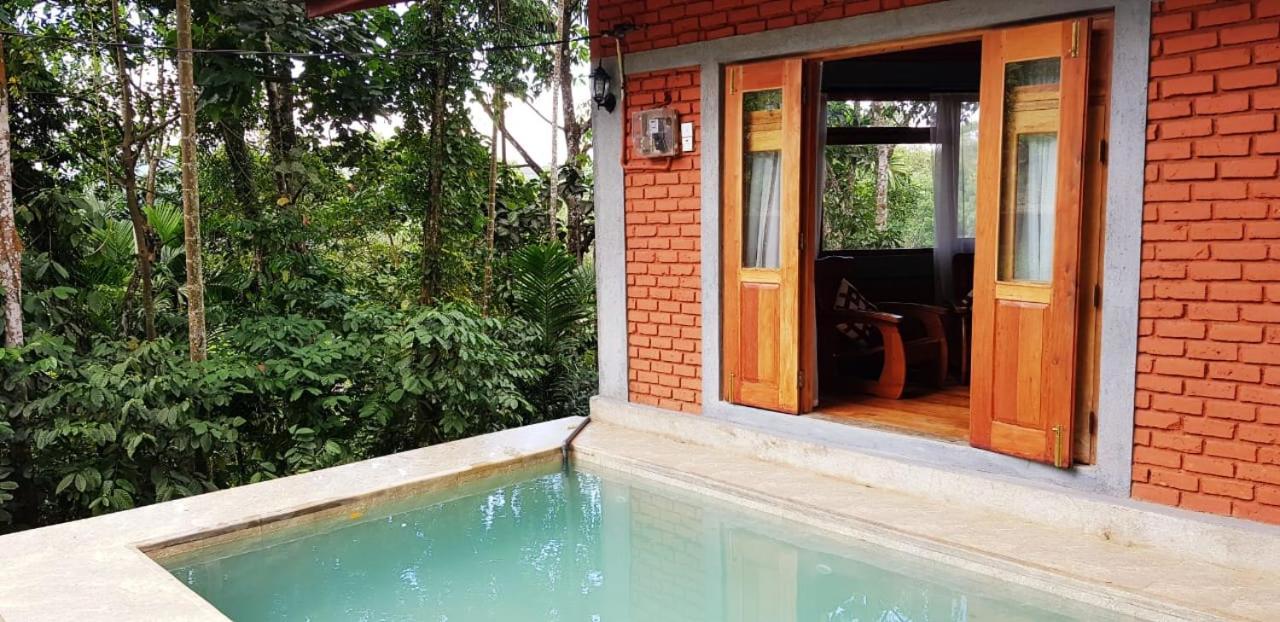 Appartamento Tea Leaf Retreat Kandy Esterno foto