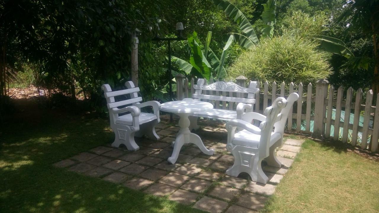 Appartamento Tea Leaf Retreat Kandy Esterno foto