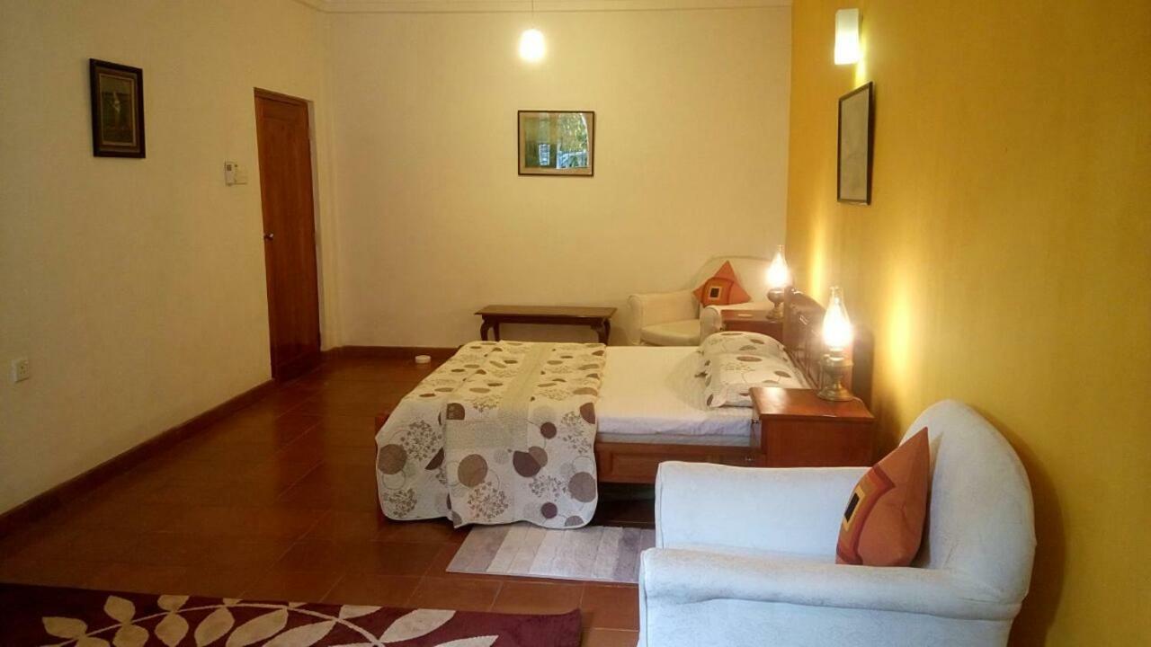Appartamento Tea Leaf Retreat Kandy Esterno foto