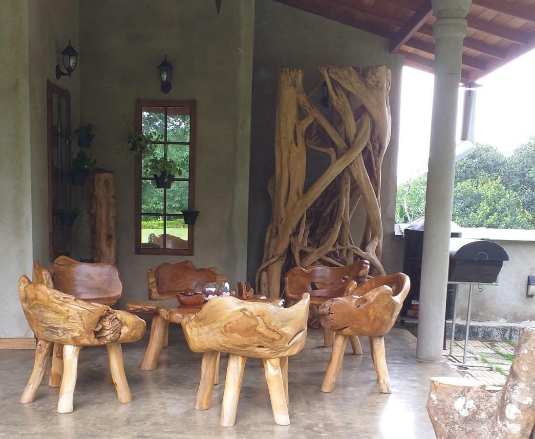 Appartamento Tea Leaf Retreat Kandy Esterno foto